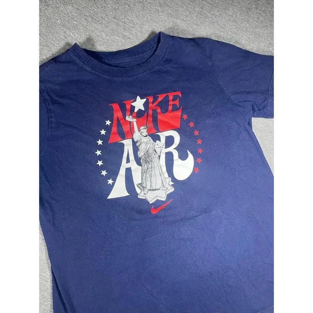 Nike Air Youth Medium Navy Blue Graphic T-Shirt Youth Nike apparel